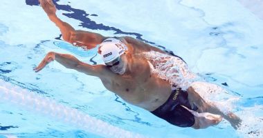 Stire din Sport : David Popovici, „Amfibia” de aur a României. O cursă nebună şi o medalie mult aşteptată la Singapore