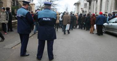 Stire din Eveniment : Polițiștii vor fi de strajă în preajma lăcașurilor de cult, de Bobotează