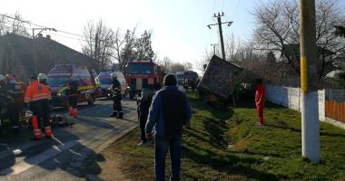 IMPACT DEVASTATOR. Accident între un TIR și două mașini, ȘASE VICTIME la spital - 3