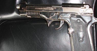 PERCHEZIȚII în Constanța / Pistol deținut ilegal și mașină furată, găsite de polițiști - 2