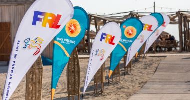 Frige nisipul! Constanţa, gazda Campionatului Mondial de lupte pe plajă - 6