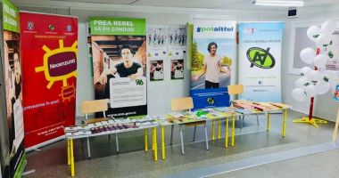 Stire din Social : Curtea de Conturi: Agenţia Naţională Antidrog trebuie să-şi regândească reţeaua proprie