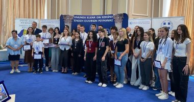 Două eleve din Constanța au obținut premii importante, la Olimpiada Internațională a Elenismului - 6