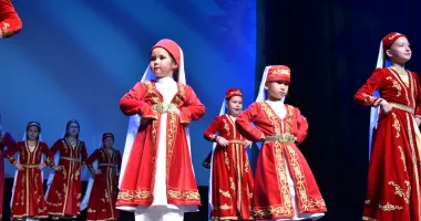 Ziua Limbii Tătare, sărbătorită la Constanța printr-un spectacol organizat de UDTTMR - 5