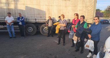Convoiul cu ajutoare pentru sinistrații din Cudalbi a plecat din comuna Cumpăna - 6