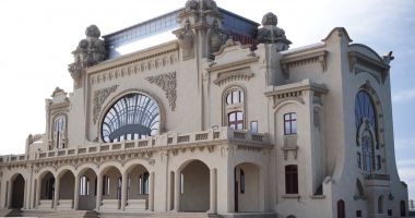 Stire din Social : Cazinoul din Constanța primește fonduri suplimentare pentru restaurare