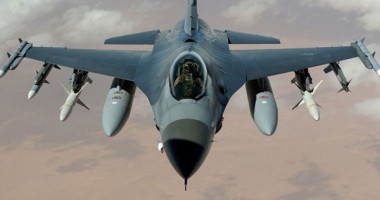Stire din Actualitate : Rusia: manevre fără precedent, implicând peste 100 de avioane de luptă