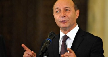 Stire din Politică-Administrație : Traian Băsescu l-a numit pe Bogdan Oprea purtător de cuvânt