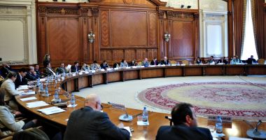 Stire din Politică-Administrație : Miniştrii propuşi în Guvernul Bolojan, audiaţi astăzi în comisiile de specialitate ale Parlamentului