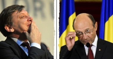 Stire din Politică-Administrație : DECIZIE CCR. BĂSESCU, SUSPENDAT. CRIN ANTONESCU ESTE PREȘEDINTE INTERIMAR