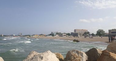 GALERIE FOTO / UPDATE. Adolescentul înecat în Marea Neagră, căutat și la această oră de zeci de oameni - 5