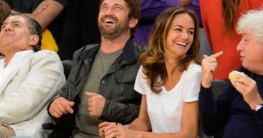Stire din Monden : Gerard Butler s-a logodit