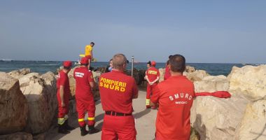 GALERIE FOTO / UPDATE. Adolescentul înecat în Marea Neagră, căutat și la această oră de zeci de oameni - 4