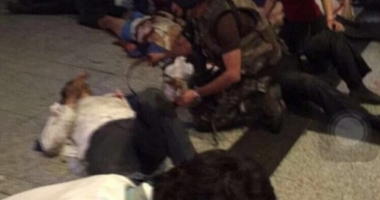 EXPLOZII PUTERNICE PE AEROPORTUL DIN ISTANBUL. BILANȚUL a crescut la 41 de morți și 239 de răniți. Atacatorii s-au aruncat în aer / Foto și Video de la fața locului - 3