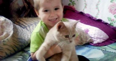 Stire din Actualitate : COPIL CARE SUFEREA DE SOMNAMBULISM, GĂSIT MORT, DUPĂ CE A IEȘIT AFARĂ LA -20 GRADE