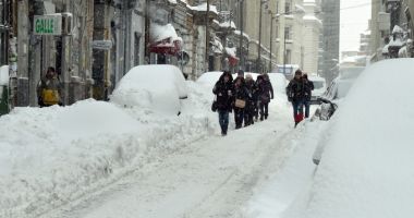 Stire din Social : Avertizare cod galben de ninsori și viscol în șapte județe