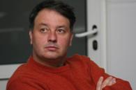 Stire din Eveniment : Primarul Florin Mitroi a fost "călcat" de hoți