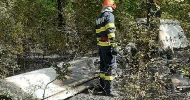 Stire din Eveniment : Cine sunt victimele accidentului aviatic de azi din România