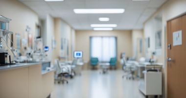 Stire din Eveniment : O copilă de opt ani diagnosticată greşit după ce i-au fost confundate analizele