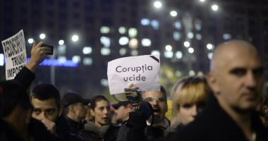 Stire din Actualitate : Zece ani de la Colectiv. „Pentru românii nespeciali nu s-a schimbat nimic”