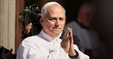Stire din Actualitate : Papa Leon îndeamnă, în mesajul de Paște, liderii mondiali să pună capăt războaielor