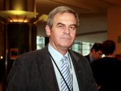 Laszlo Tokes, acuzat de nevastă că o înșală