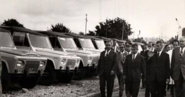 Un ARO al lui Ceaușescu, scos la licitație. Iată prețul de vânzare - 5
