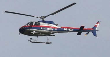 Stire din Actualitate : NU LE-A MERS! Românii care au jefuit un magazin din Austria, PRINȘI după ce au fost urmăriți cu elicopterul