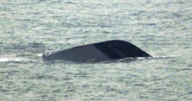 Stire din Actualitate : VIDEO - Un feribot cu 477 de pasageri la bord a naufragiat în largul Coreei de Sud - Update
