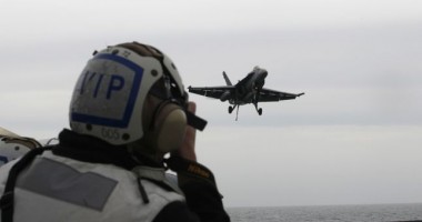 Stire din Actualitate : Aviația militară siriană a efectuat raiduri aeriene în vestul Irakului. Zeci de civili au murit, sute sunt răniți