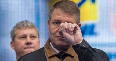 Stire din Cultură-Educație : PRESA GERMANĂ, ARTICOL DUR DESPRE IOHANNIS