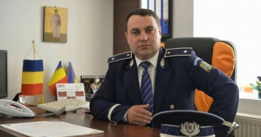 Stire din Eveniment : ȘEF DE POLIȚIE, PRINS DE RADAR! RULA CU O VITEZĂ DE 121 DE KILOMETRI LA ORĂ / Marian Godină reacționează