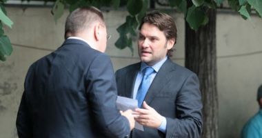 Stire din Eveniment : Contestația în anulare depusă de Dan Șova a fost acceptată. Fostul senator scapă de închisoare și executările silite