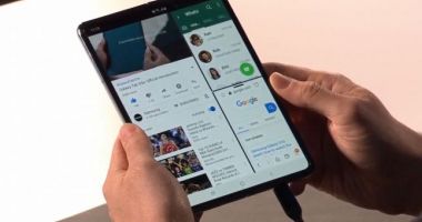 Stire din Tehnologie : Samsung a amânat lansarea primului său smartphone pliabil. Testele au dezvăluit probleme mari
