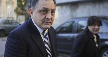 Stire din Eveniment : Marian Vanghelie află dacă rămâne sub control judiciar. Fostul primar a declarat în faţa instanţei că stă „cu valiza lângă uşă”