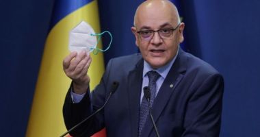 Stire din Social : Raed Arafat are Covid: "...Eu purtând mască FFP2 tot timpul"