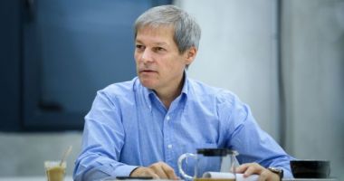 Stire din Cultură-Educație : Cioloș, despre stimularea profesorilor capabili: "Nu spun că nu sunt bine pregătiți sau că sunt rău intenționați, dar..."
