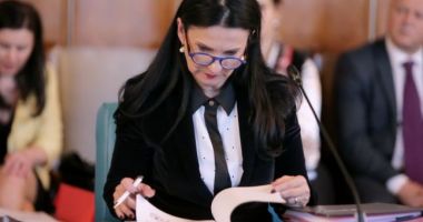 Stire din Social : Sorina Pintea, un nou control inopinat într-un spital după atacul lui Iohannis