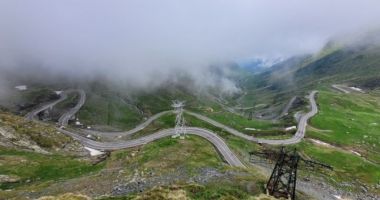 Stire din Eveniment : Circulaţia pe Transfăgărăşan, redeschisă!