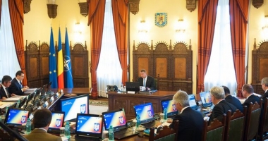 Stire din Politică-Administrație : A început ședința CSAT. Ce se află pe ordinea de zi