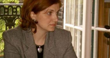 Stire din Politică-Administrație : Raluca Prună, propunerea oficială pentru Ministerul Justiției