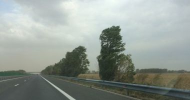 Stire din Social : CONSTANȚA, SUB AVERTIZARE METEO DE TIP COD GALBEN