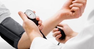 Stire din Sănătate : Prin controlul tensiunii arteriale, se pot evita adevărate tragedii