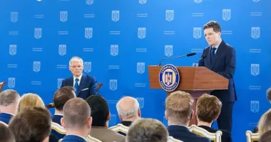 Stire din Politică-Administrație : Preşedintele Nicuşor Dan l-a numit pe Dacian Cioloş în funcţia de consilier prezidenţial