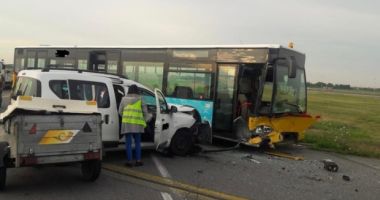 Stire din Eveniment : Accident pe Aeroportul "Henri Coandă". Patru persoane au fost rănite