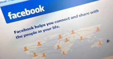 Stire din Tehnologie : FACEBOOK a cumpărat WhatsApp pentru 19 MILIARDE de dolari