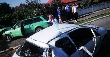 GALERIE FOTO / Grav accident rutier la Valu lui Traian! O victimă - 2