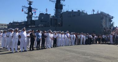 Galerie foto. MOMENTE EMOȚIONANTE LA CONSTANȚA. Nava-școală "Mircea" s-a întors acasă - 7