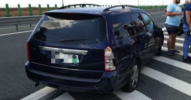 GALERIE FOTO / Accident pe Autostrada Soarelui. Traficul este îngreunat - 4