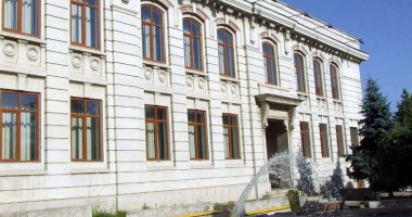 Stire din Cultură-Educație : Recital de canto, la Muzeul de Artă